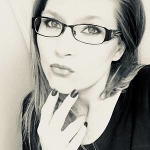 Meet your Posher, Hillary